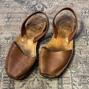 Pons Brown Leather Slingback Sandals